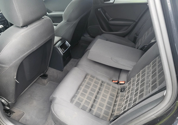 Audi A4 cena 39900 przebieg: 269870, rok produkcji 2011 z Biłgoraj małe 562